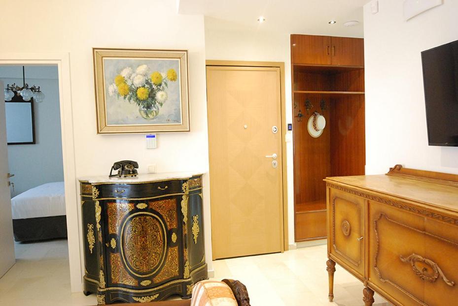 Center Boutique 3 Bedroom Penelope